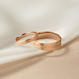 精美配飾 綴飾閃耀 點綴出彩