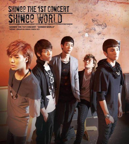 中古品 韓流 SHINee WORLD IV in SEOUL 2015 CD キー トレカ