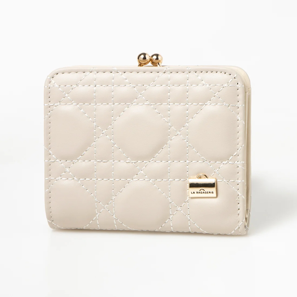 LA BAGAGERIE 菱格縫線珠釦短夾(多色選)/ 象牙