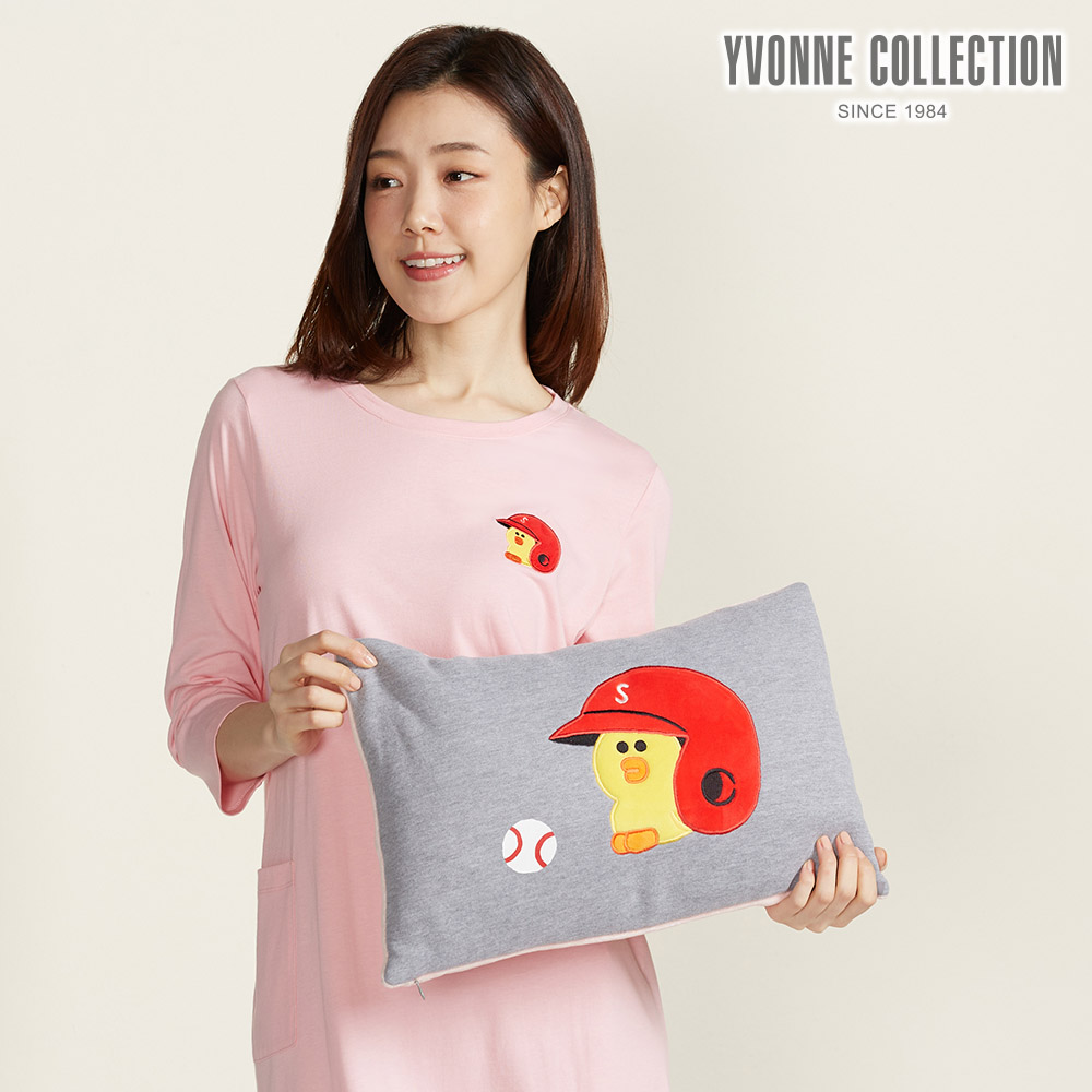 YVONNE COLLECTION莎莉棒球方形抱枕30x45公分(LINE FRIENDS)