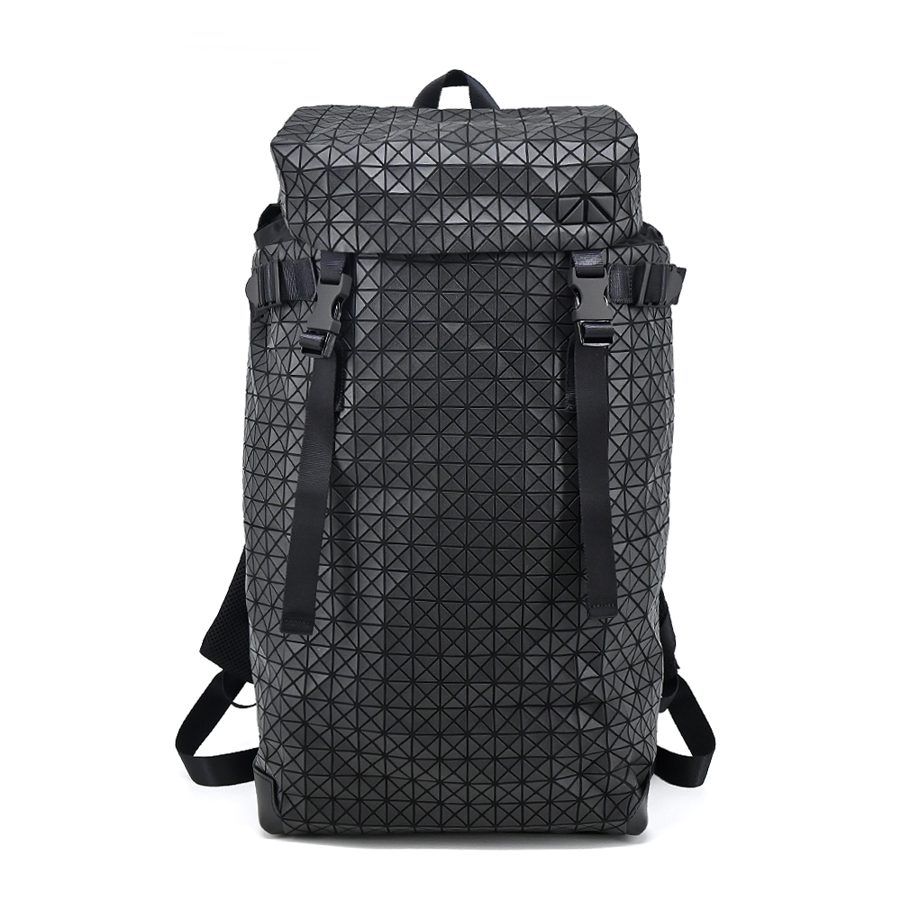 ISSEY MIYAKE 三宅一生霧面機能登山後背包-黑平行輸入| 誠品線上