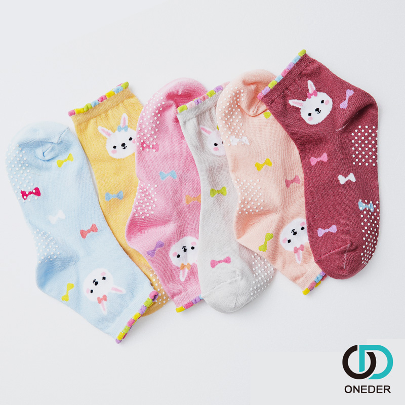【ONEDER旺達棉品】童襪/ 兔子-04/ 15-18 (顏色隨機出貨)