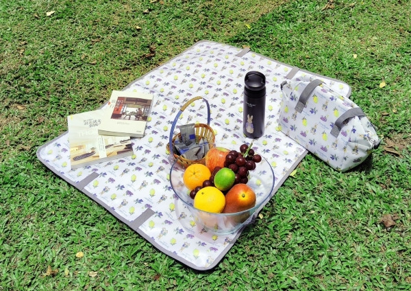 【比得兔】比得兔多功能野餐墊/野餐袋-春遊(白)