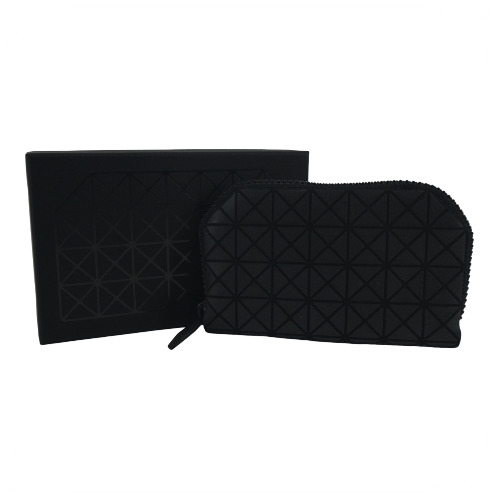 ISSEY MIYAKE 三宅一生 BAOBAO KURO霧面皮質ㄇ型拉鍊零錢包-霧面黑/平行輸入