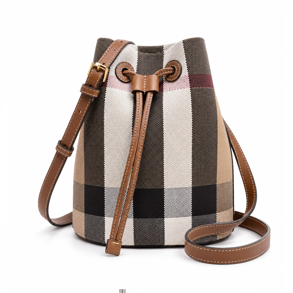 BURBERRY經典格紋帆布束口水桶包(灰褐色/棕色)/平行輸入