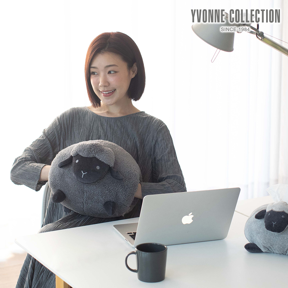 YVONNE COLLECTION 黑鼻羊暖手枕-岩石灰