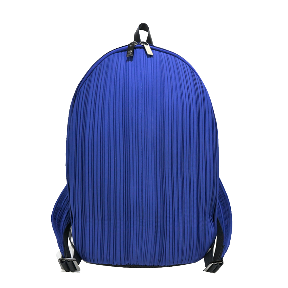 ISSEY MIYAKE 三宅一生 褶紋後背包-紫藍色/平行輸入