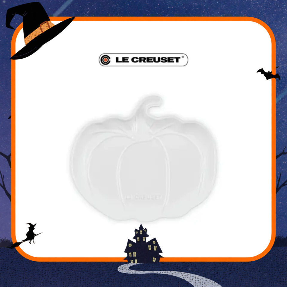LE CREUSET瓷器萬聖節南瓜造型盤 雪花白