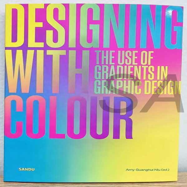 DESIGNING WITH COLOUR
