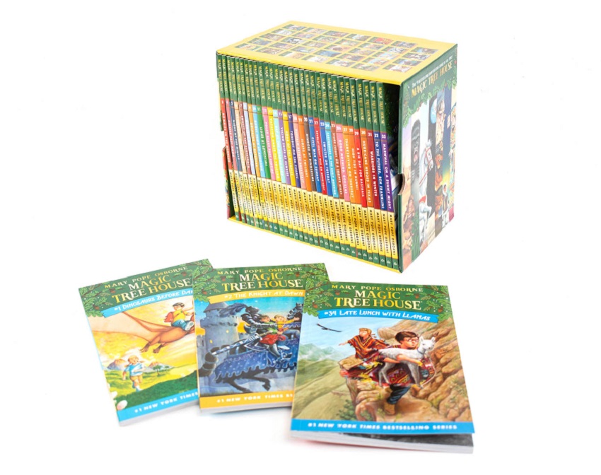 Tree House 9冊 : Magic Tree House Boxed Set, Books 9-12: Dolphins at