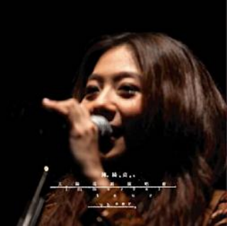 陳綺貞　太陽 巡迴演唱會 影音記録 （2CD+2DVD） 限定ボックスセット 陳綺貞: 太陽巡迴演唱會Immortal Tour影音記錄(2DVD) | 誠品線上